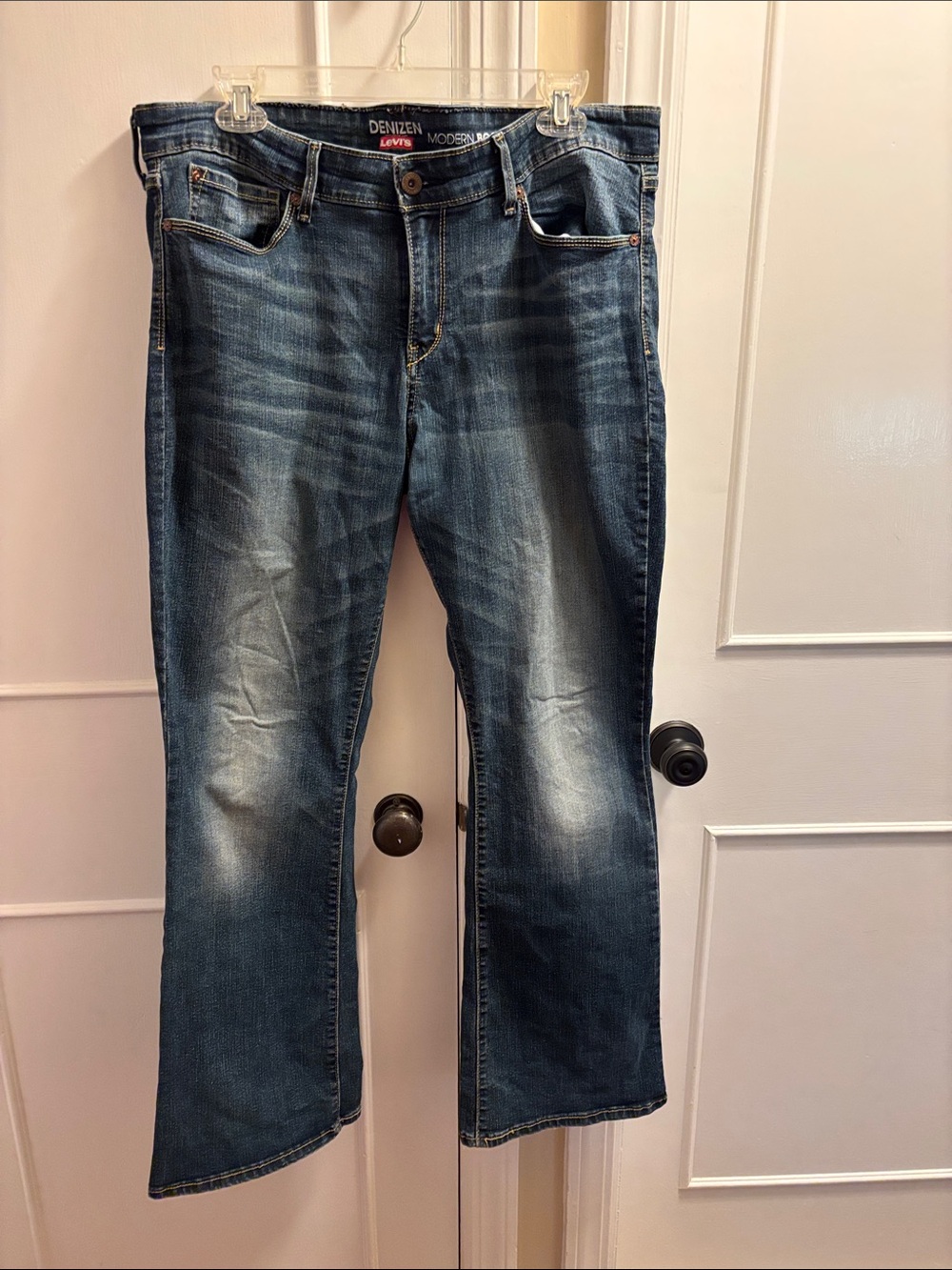 Women’s 16S boot cut  Jeans